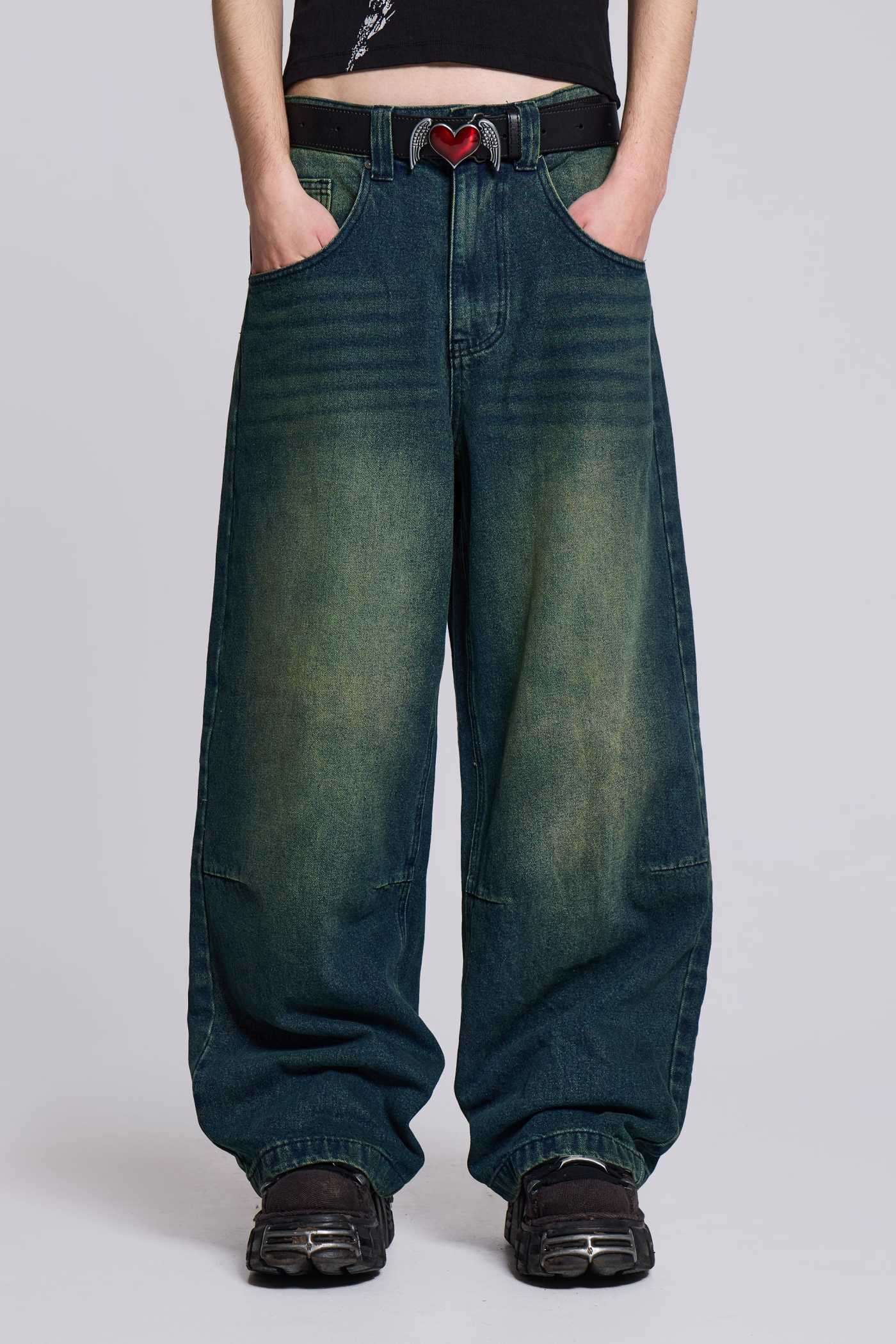 Baggy jeans